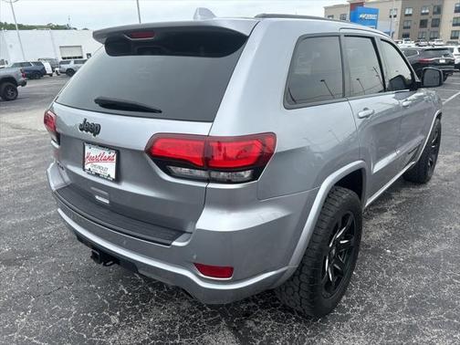 2020 Jeep Grand Cherokee Altitude