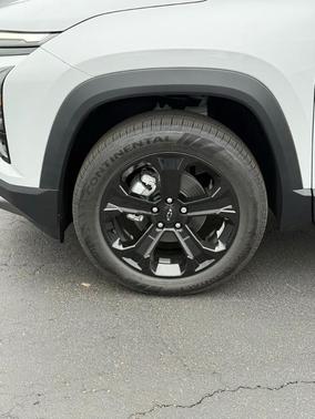 Summit White 2026 Chevrolet Equinox LT