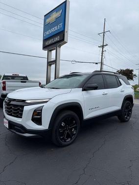 Summit White 2026 Chevrolet Equinox LT