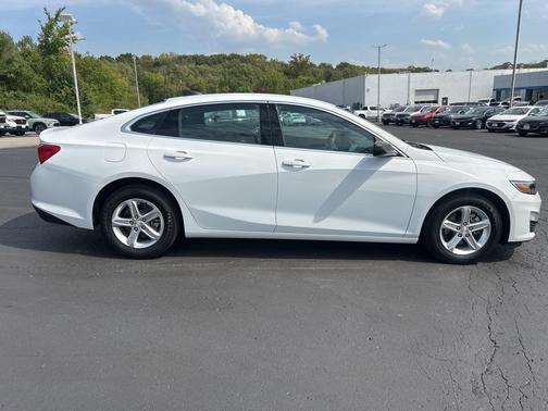 2023 Chevrolet Malibu 1LS