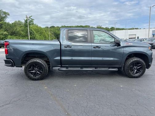 Shadow Gray Metallic 2019 Chevrolet Silverado 1500 LT Trail Boss