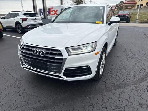 2018 Audi Q5 2.0T Tech Premium