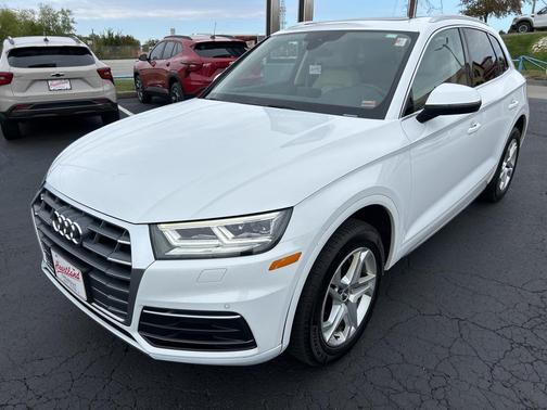 2018 Audi Q5 2.0T Tech Premium
