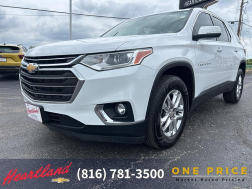 2021 Chevrolet Traverse LT Cloth