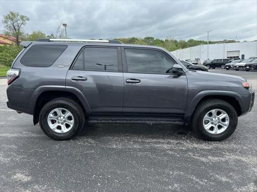 2020 Toyota 4Runner SR5