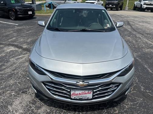 2021 Chevrolet Malibu FWD LT