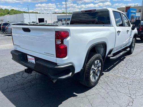 Summit White 2025 Chevrolet Silverado 2500 Custom