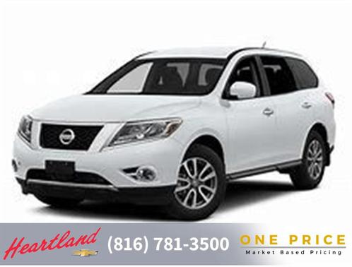 2015 Nissan Pathfinder SV