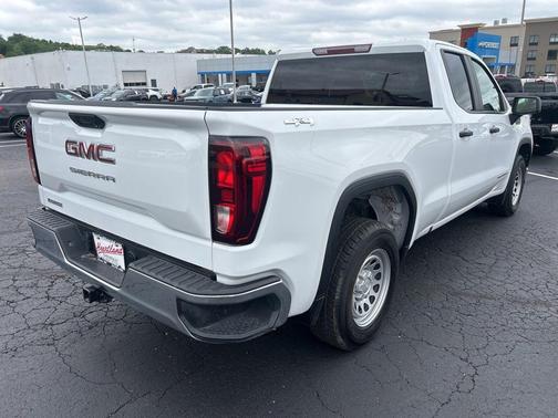 Summit White 2025 GMC Sierra 1500 Pro