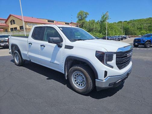 Summit White 2025 GMC Sierra 1500 Pro