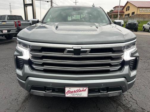 Sterling Gray Metallic 2026 Chevrolet Silverado 1500 High Country