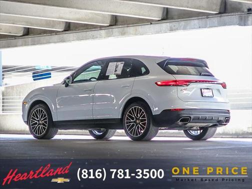 2021 Porsche Cayenne Base