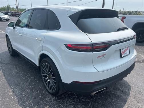 2021 Porsche Cayenne Base