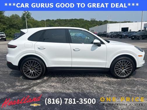2021 Porsche Cayenne Base