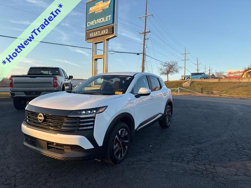 2025 Nissan Kicks SV