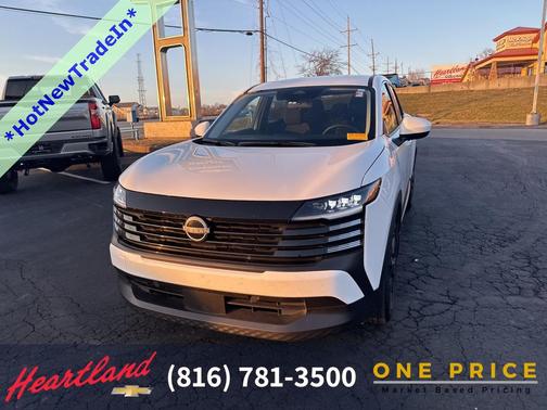 2025 Nissan Kicks SV