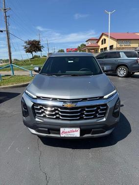 Sterling Gray Metallic 2026 Chevrolet Equinox LT