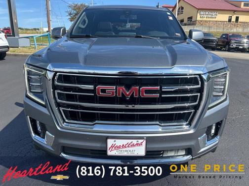 2021 GMC Yukon XL SLT