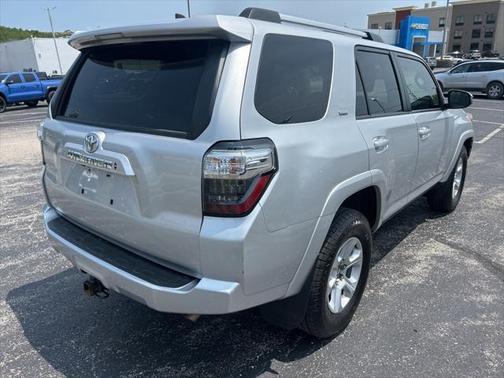 2022 Toyota 4Runner SR5