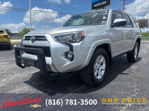 2022 Toyota 4Runner SR5