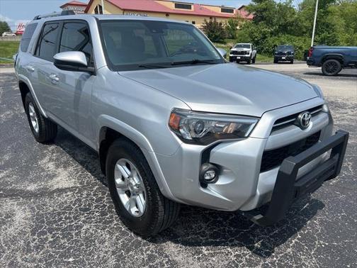 2022 Toyota 4Runner SR5