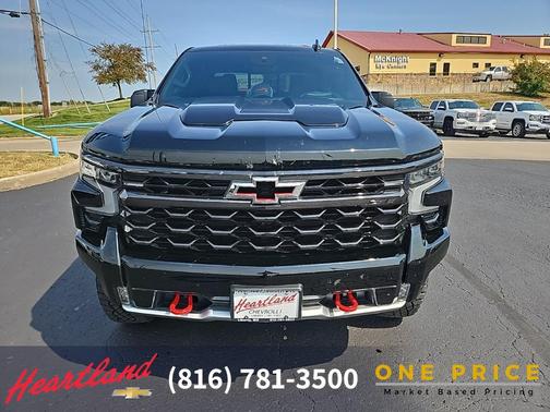 2024 Chevrolet Silverado 1500 ZR2