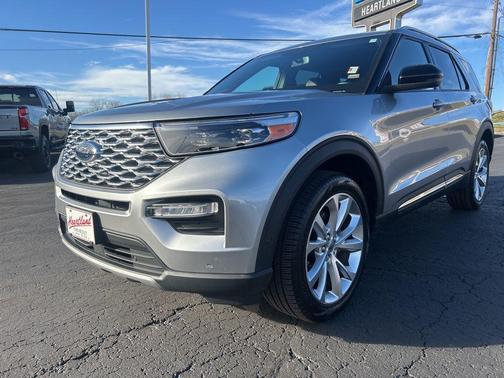 2022 Ford Explorer Platinum