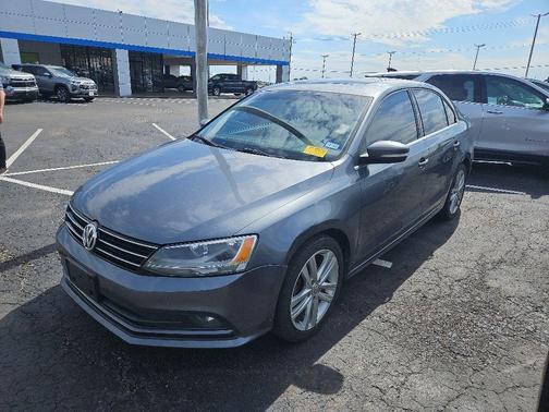 Platinum Gray Metallic 2015 Volkswagen Jetta TDI