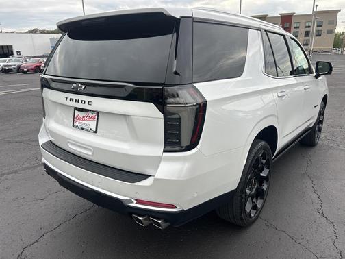 2025 Chevrolet Tahoe 4WD High Country
