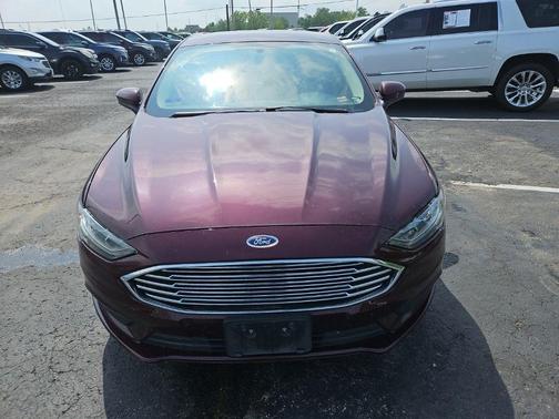 Burgundy 2018 Ford Fusion SE