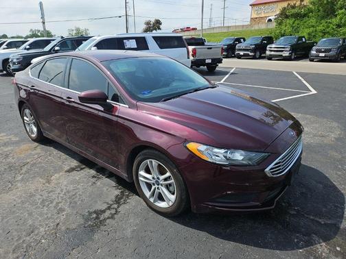 Burgundy 2018 Ford Fusion SE