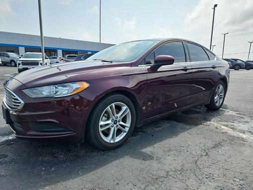 Burgundy 2018 Ford Fusion SE