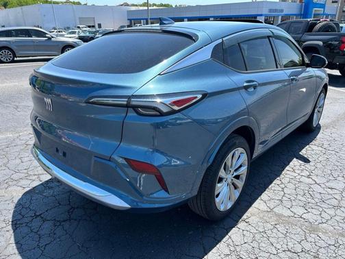 Ocean Blue Metallic 2024 Buick Envista Avenir