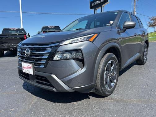 Gun Metallic 2024 Nissan Rogue SV