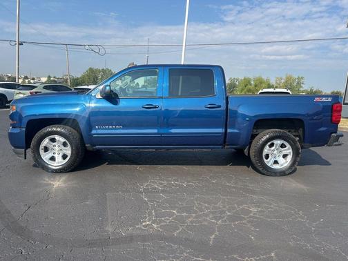 2017 Chevrolet Silverado 1500 2LT