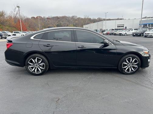 2024 Chevrolet Malibu FWD RS