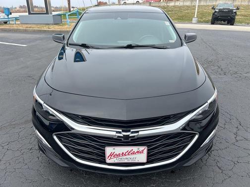 2024 Chevrolet Malibu FWD RS