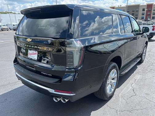 2025 Chevrolet Suburban Premier