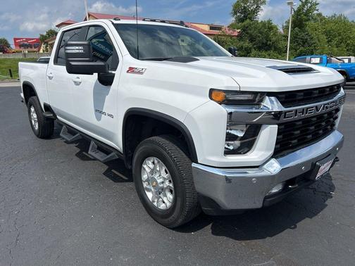 Summit White 2023 Chevrolet Silverado 2500 LT