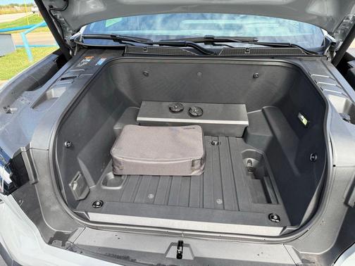 2026 Chevrolet Silverado EV LT