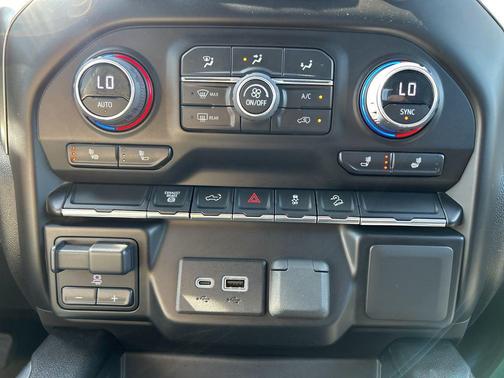 2023 Chevrolet Silverado 3500 LT