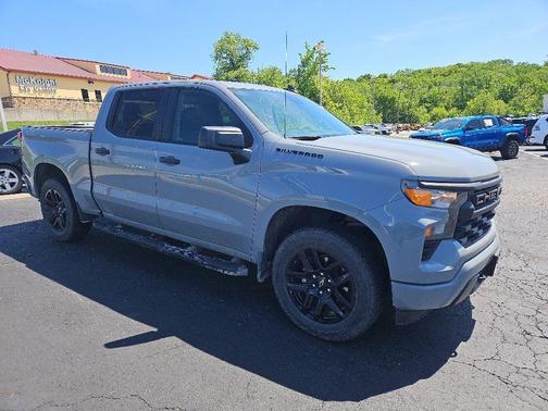 Slate Gray Metallic 2024 Chevrolet Silverado 1500 Custom
