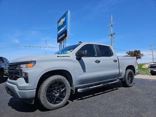 Slate Gray Metallic 2024 Chevrolet Silverado 1500 Custom
