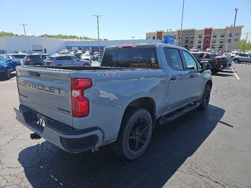 Slate Gray Metallic 2024 Chevrolet Silverado 1500 Custom