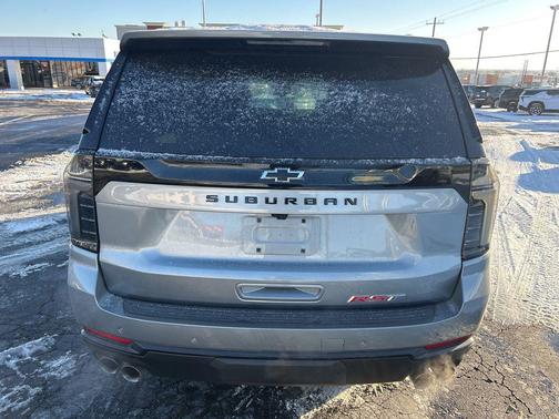 2025 Chevrolet Suburban RST