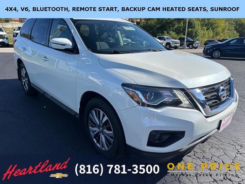2019 Nissan Pathfinder SV