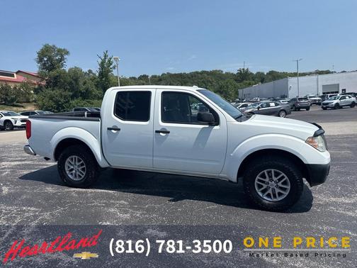 2016 Nissan Frontier SV