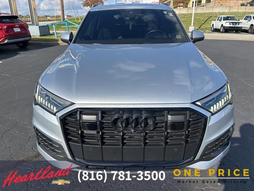 2021 Audi Q7 55 Prestige