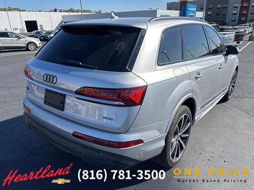 2021 Audi Q7 55 Prestige