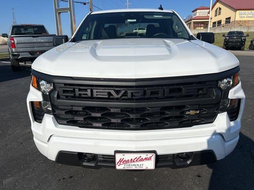 Summit White 2026 Chevrolet Silverado 1500 Custom